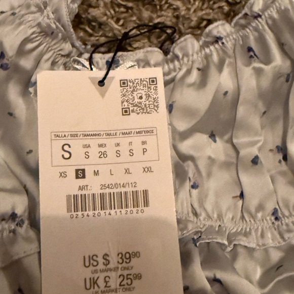 Zara Light Blue Floral Ruffle Top - Picture 4 of 4